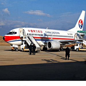 龙洞堡航空快运航空快运业稳步发展的原因是什么？